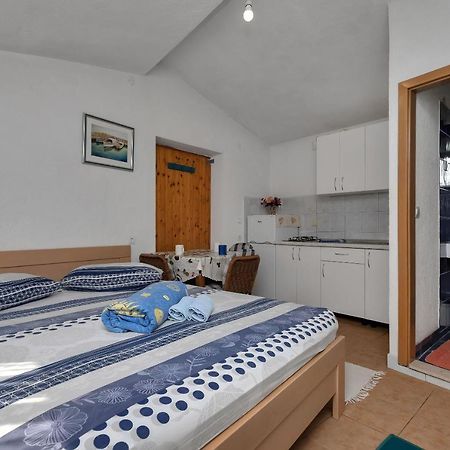 Apartments Nikola Bogomolje Kültér fotó