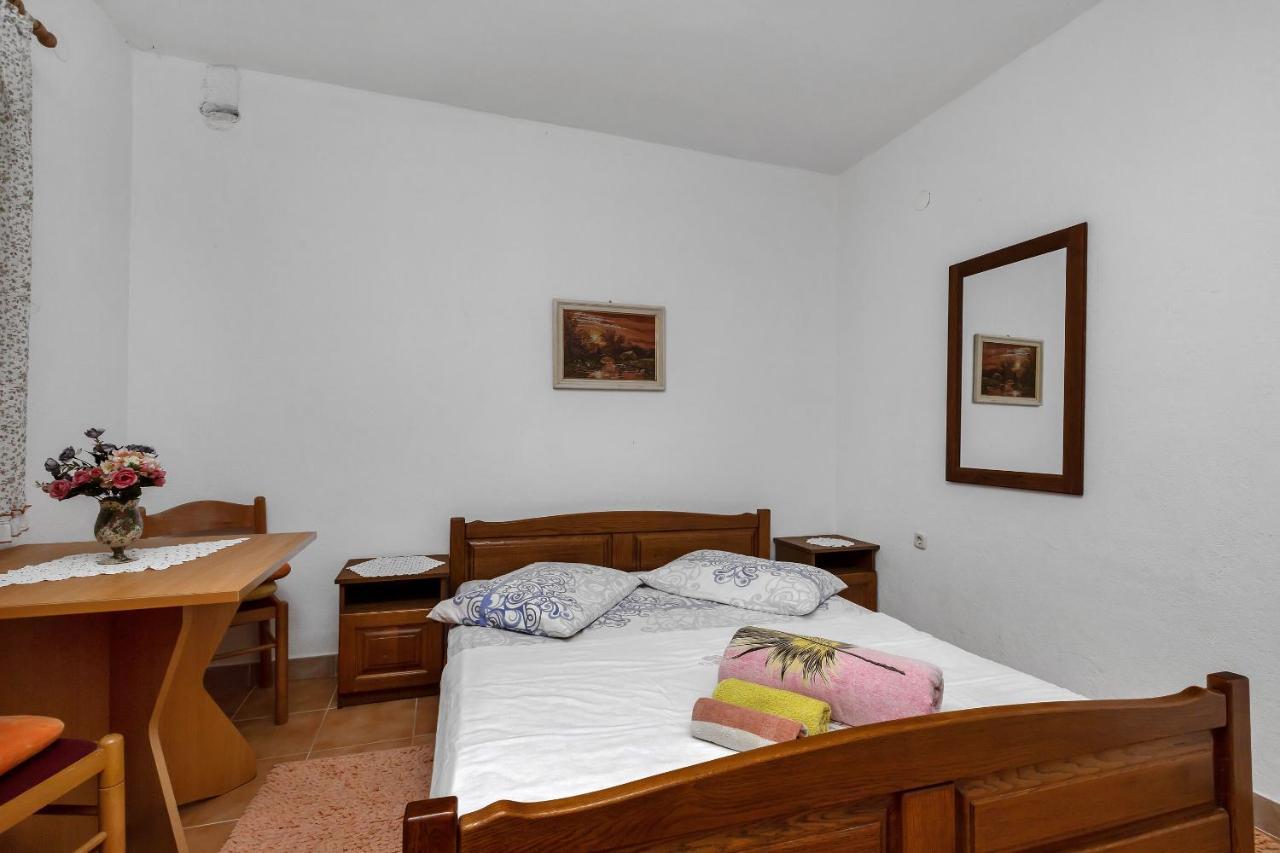 Apartments Nikola Bogomolje Kültér fotó
